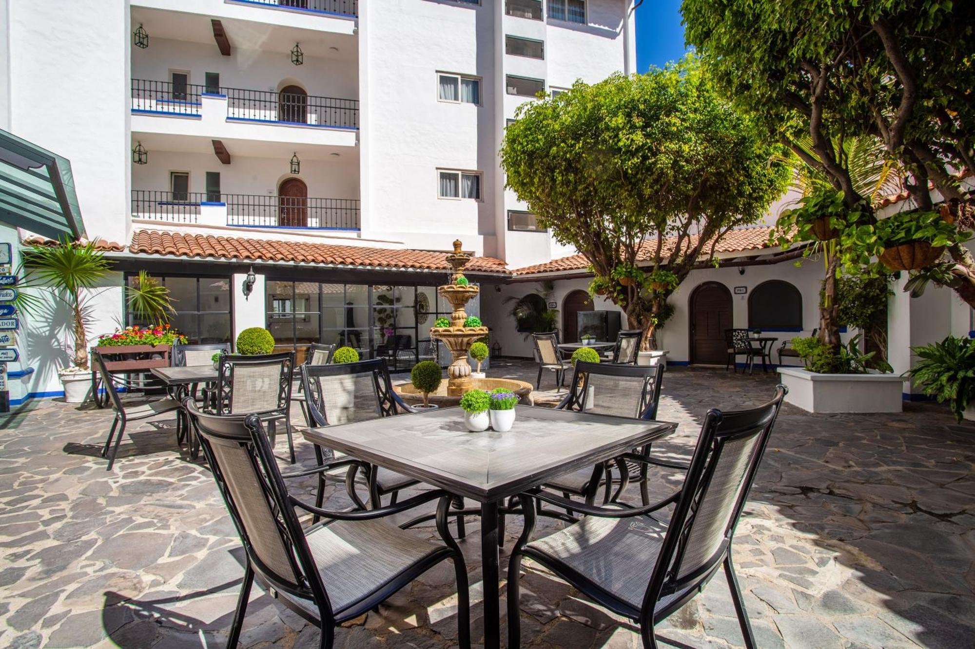 Hotel Suites Mar Elena (Adults Only) Puerto Vallarta Eksteriør bilde
